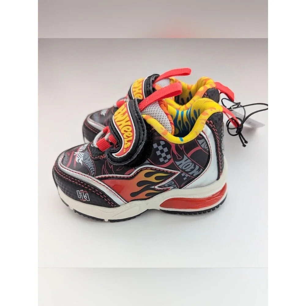 NWT Hot Wheels Toddler/Kids (Size 5) Light-Up Sneakers/Shoes w/Velcro Open Close